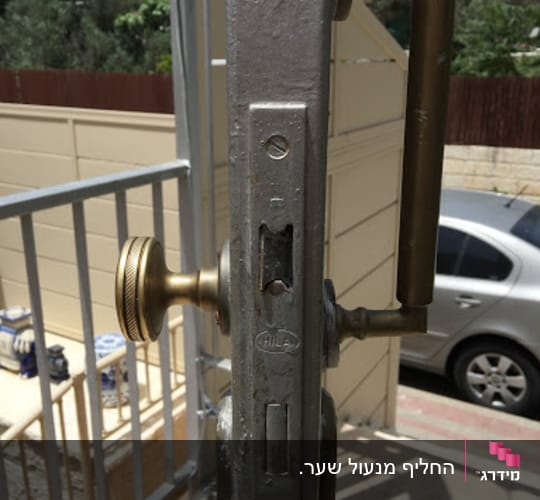 פינת טלויזיה חדשה - עיצוב, עבודות גבס וצבע